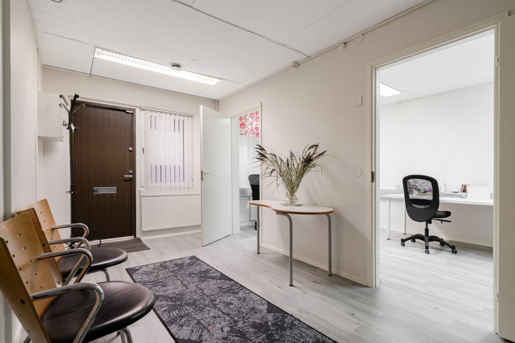 Ounasvaarankuja 1, 00970 Helsinki (325,5 m2)