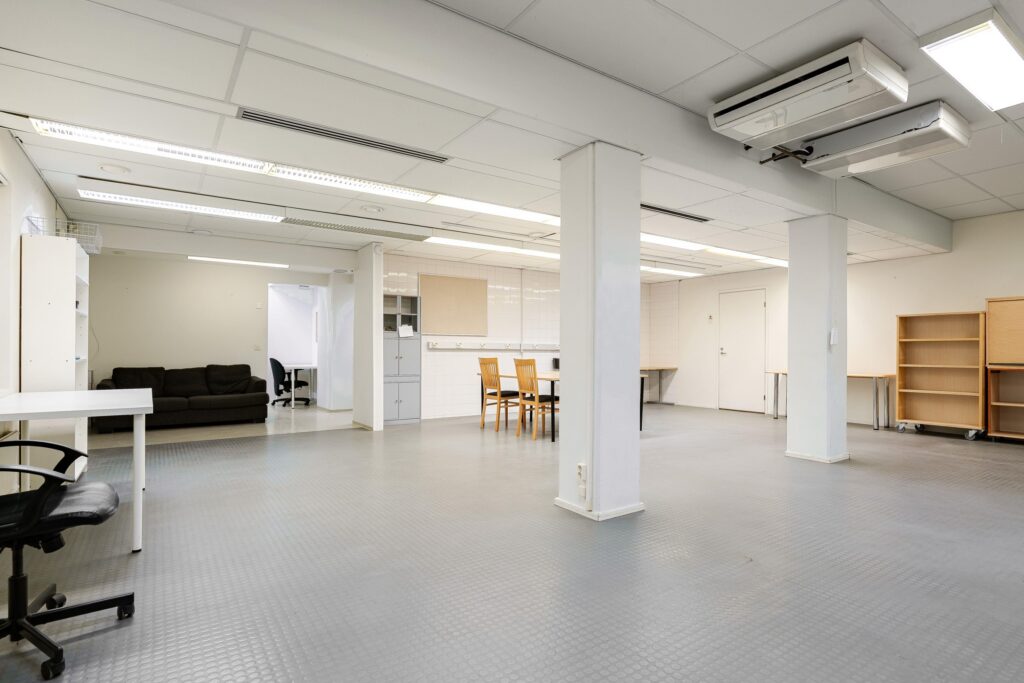 Ounasvaarankuja 1, 00970 Helsinki (325,5 m2)