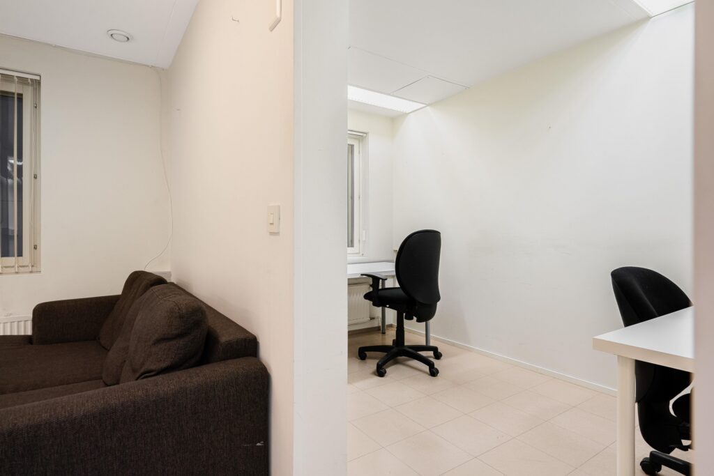 Ounasvaarankuja 1, 00970 Helsinki (325,5 m2)
