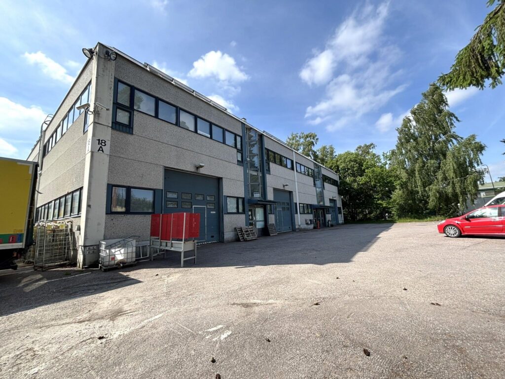 Sienitie 18 A 7, 00760 Helsinki (120 m2)