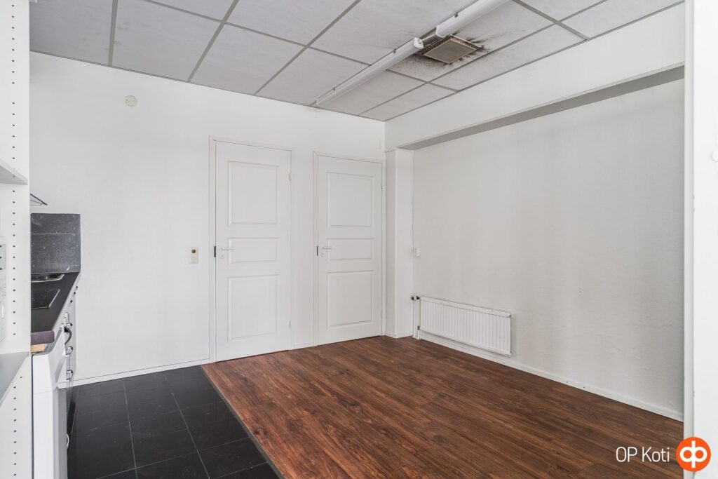 Sienitie 18 A 7, 00760 Helsinki (120 m2)