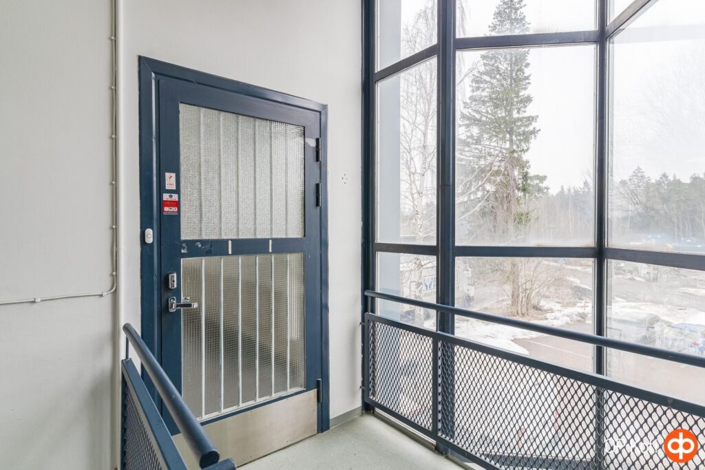 Sienitie 18 A 7, 00760 Helsinki (120 m2)