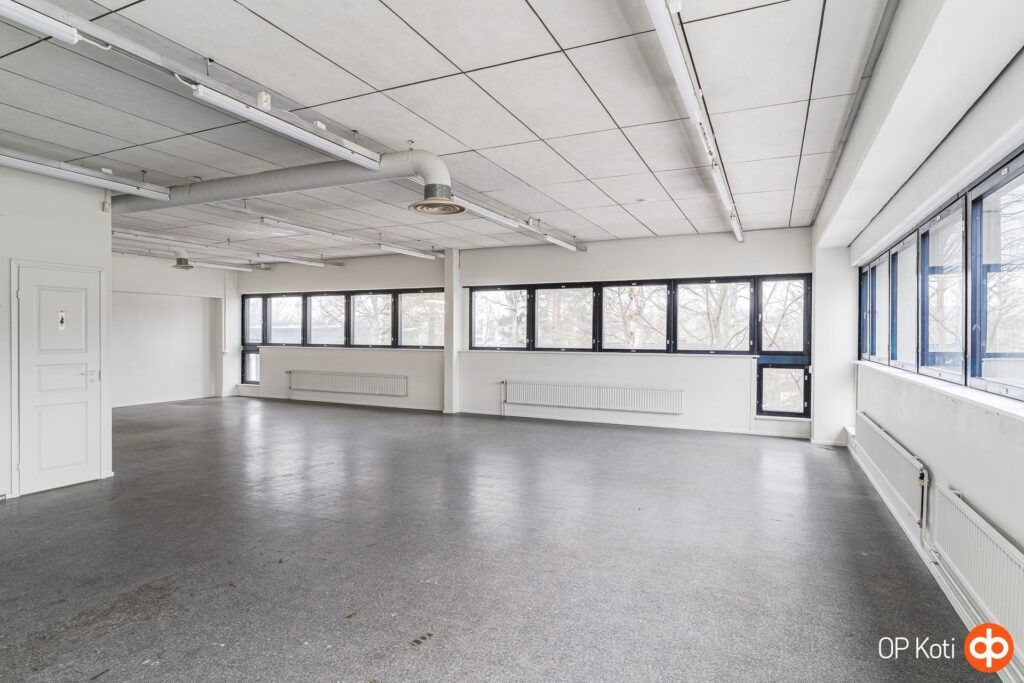 Sienitie 18 A 7, 00760 Helsinki (120 m2)